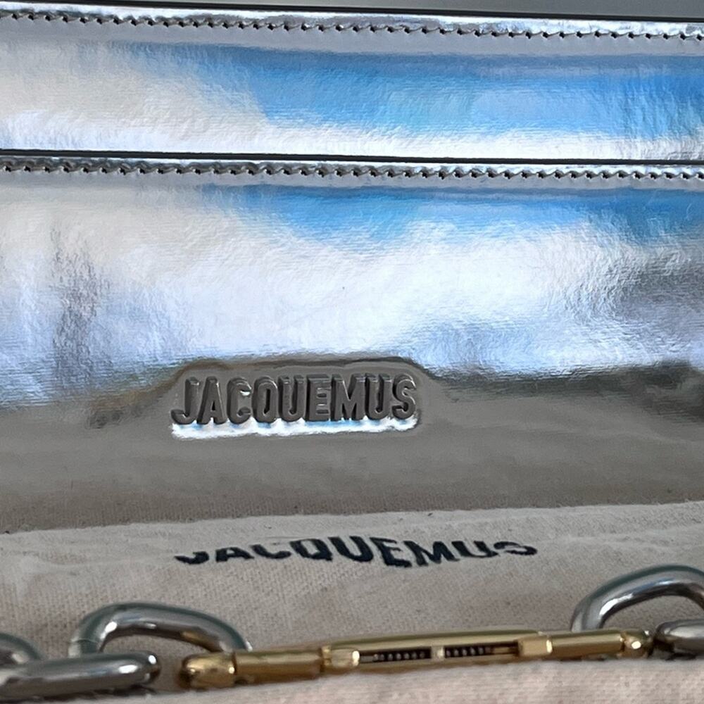 authentic NWT JACQUEMUS Le Ciuciu metallic silver leather shoulder bag PRISTINE - Picture 7 of 16